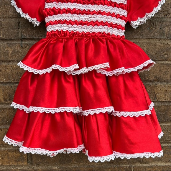 Vintage 80s/90s Red Ruffle White Lace Dress -Embroidered Roses Sz 5 - Picture 3 of 10